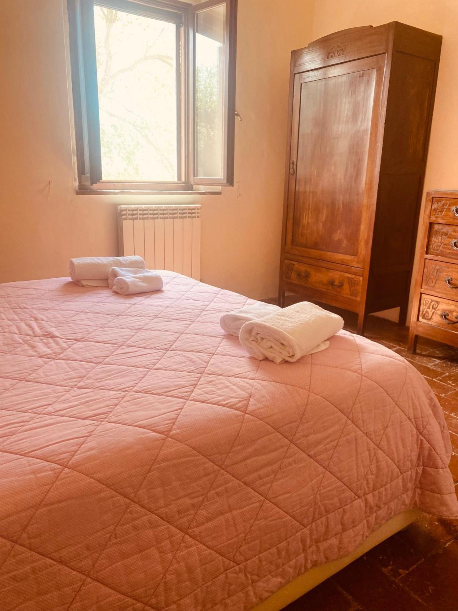 Agriturismo La Concia Giuncarico Kültér fotó