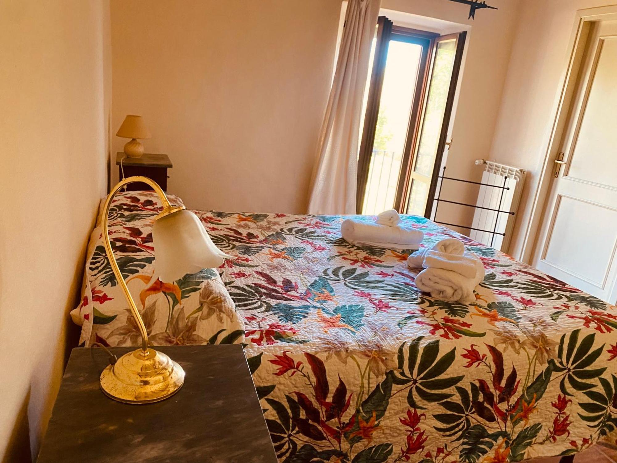 Agriturismo La Concia Giuncarico Kültér fotó